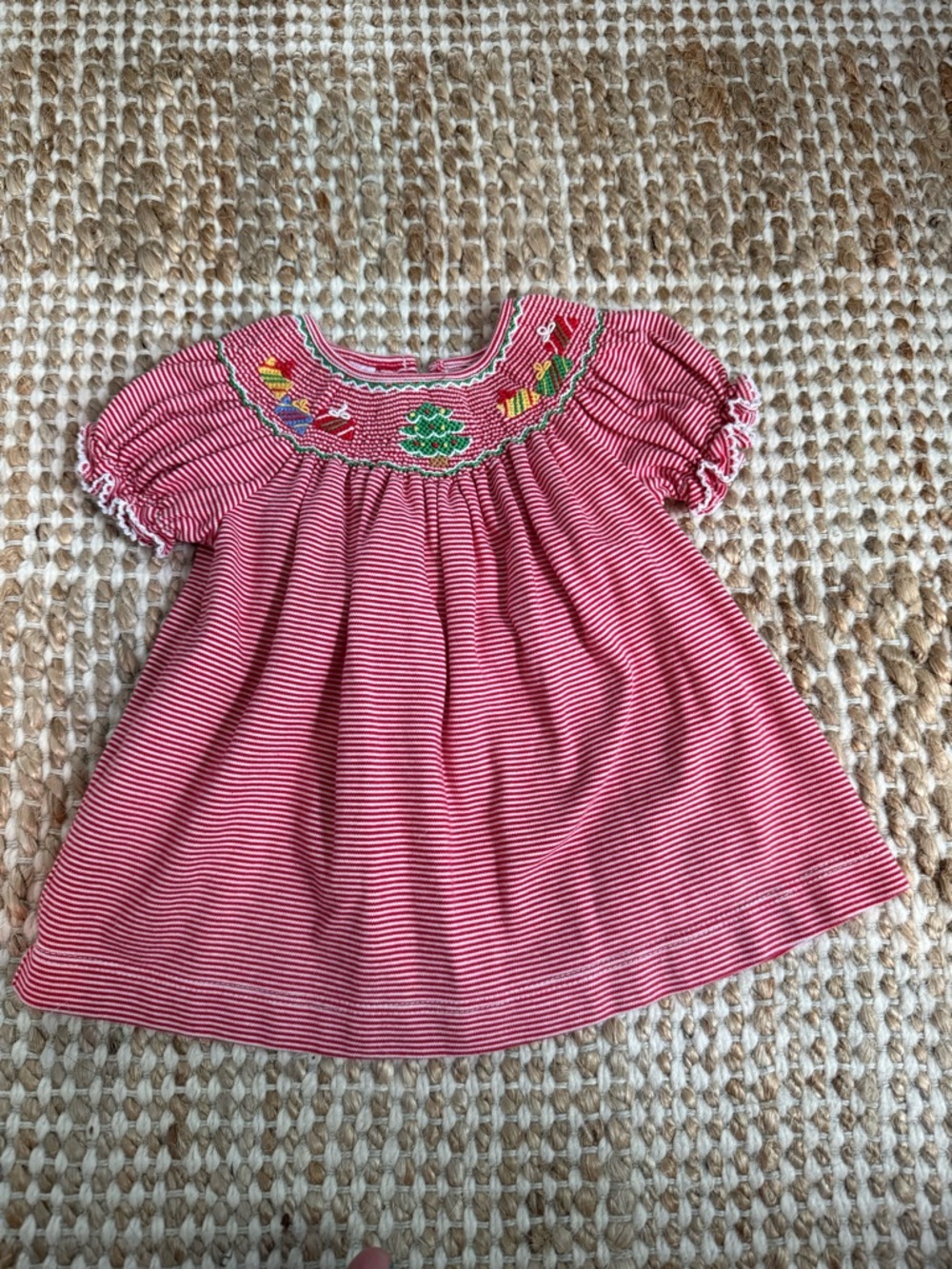 Petit Bebe Christmas smocked dress 3 month